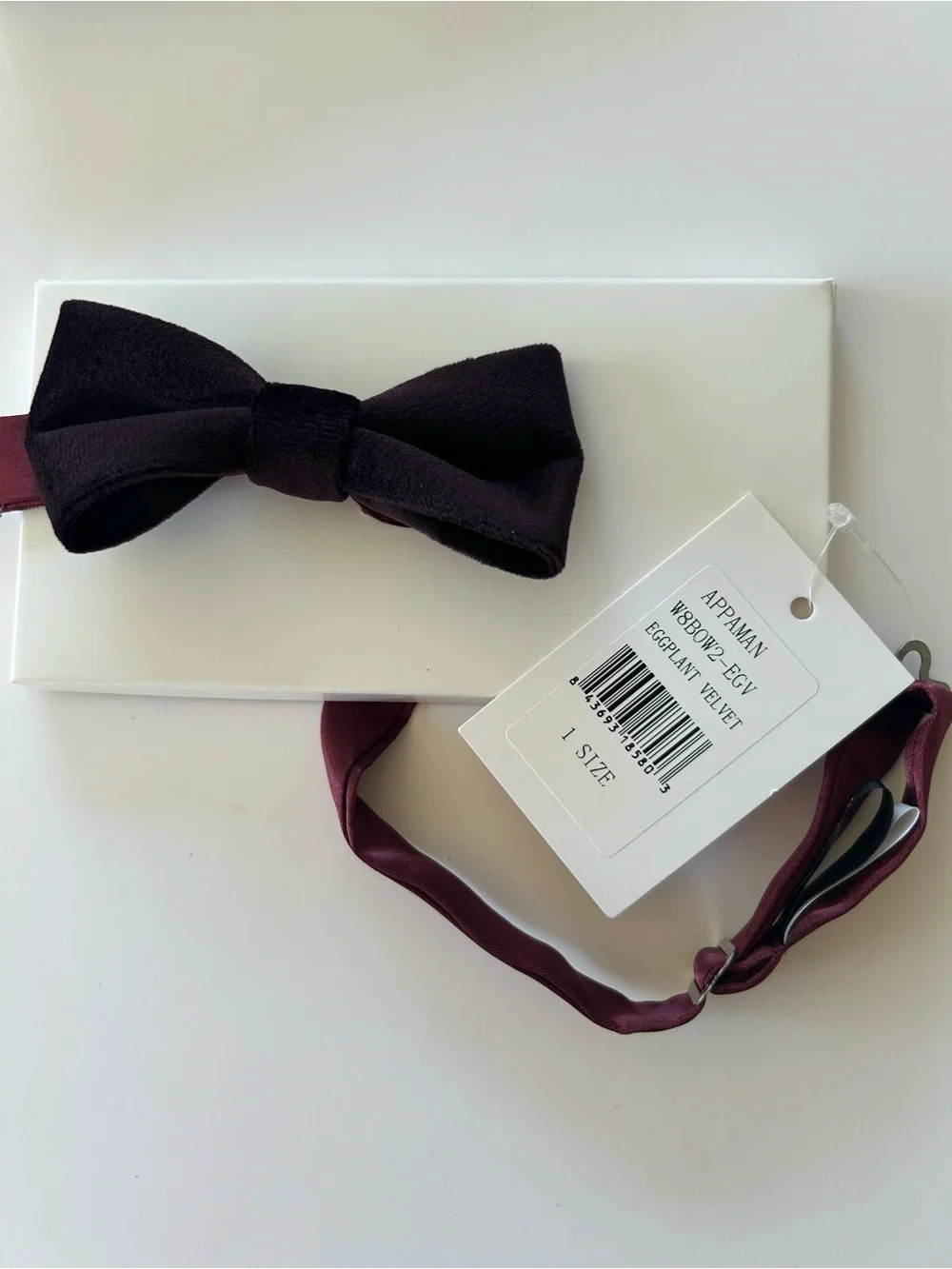 New in Box Appaman Fine Tailoring Eggplant Velvet Adjustable BowTie Kids Baby&Up